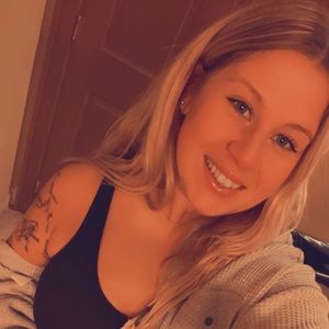 Meet your Posher, Kelsey